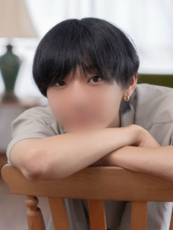 佐藤 凪(Un moment pour toi Kobe)