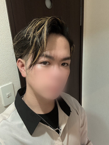 シンヤ