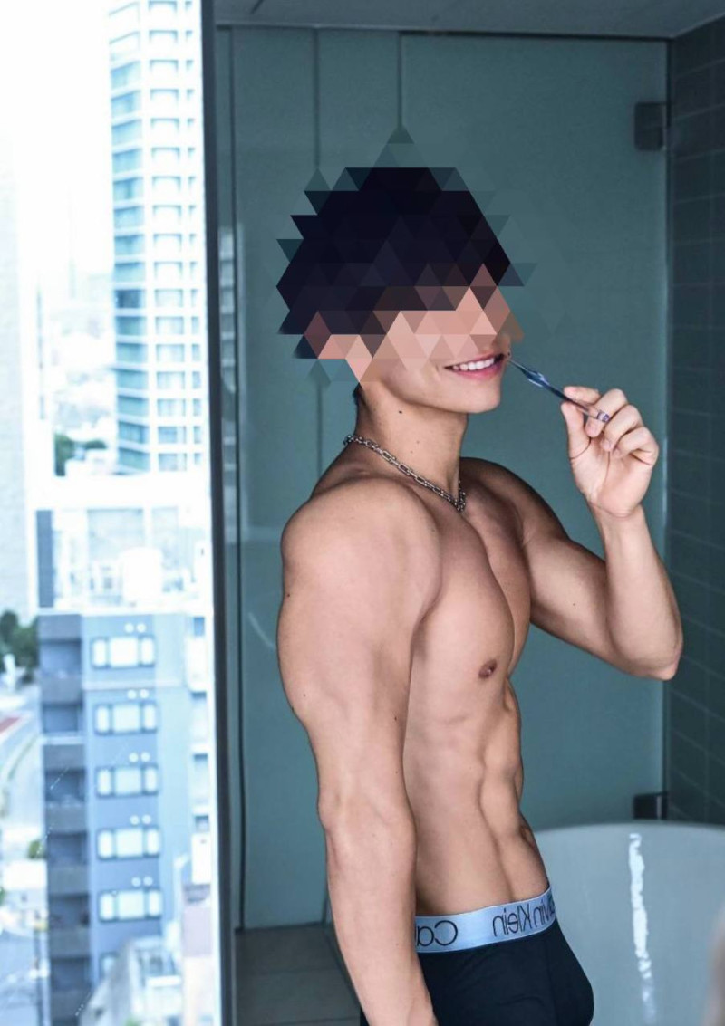 ジュリ・29歳（ストロベリーボーイズ）のプロフィール画像①