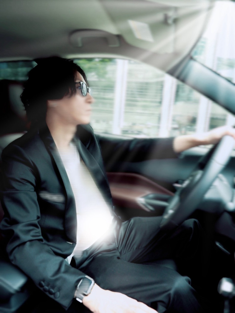 瀬奈(J-SUITE)