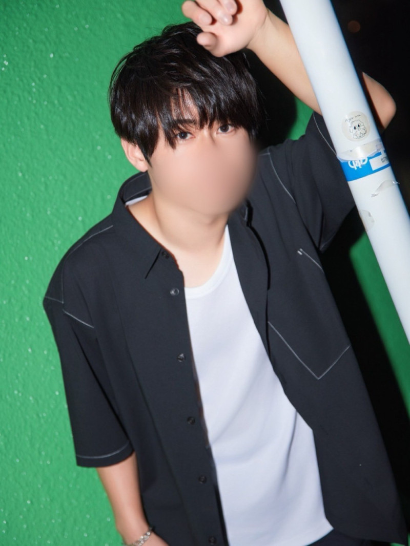 早坂 瞬・28歳（Un moment pour toi Hakata）のプロフィール画像③