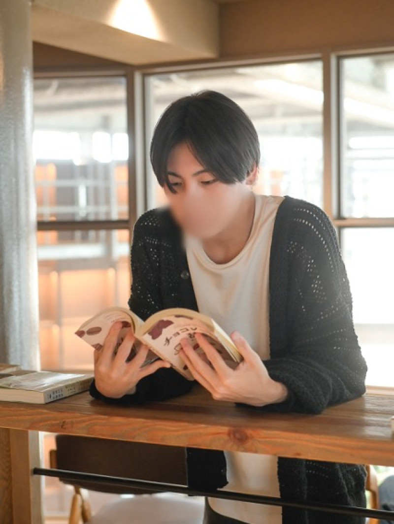 斎藤 つばさ・24歳（Un moment pour toi）のプロフィール画像③