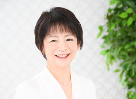 藤井雅子先生(公認心理師)がお答えします!「セラピと女性客におけるSNS上の良い関係性とは?」
