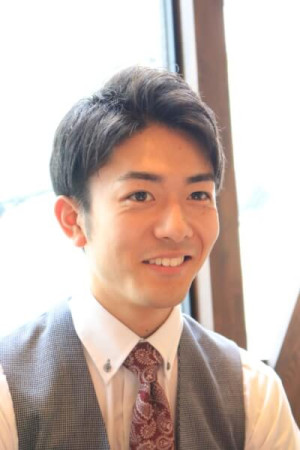 アキ（ホストロイド）元自衛隊員が登場！ホストロイド№1は話し方や振る舞いも紳士的＜インタビュー＞