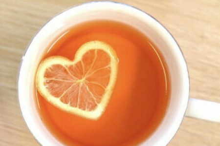 アンモモの花形紫苑、朝のルーティーンは「カポエラ」と「紅茶」。