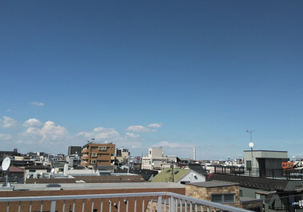 屋上なう