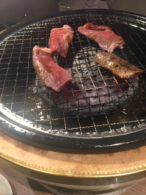 にくにく