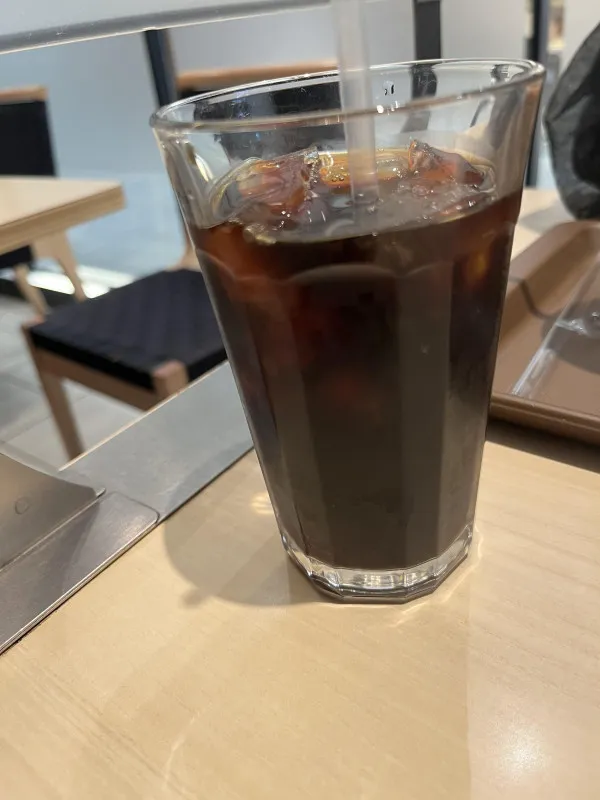 カフェ落ち着く