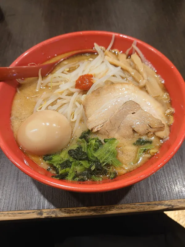 シメのラーメン