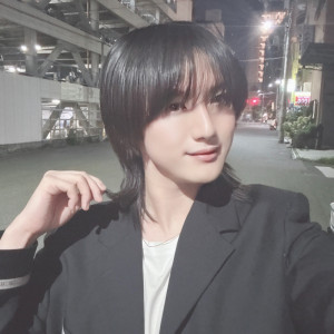 触って