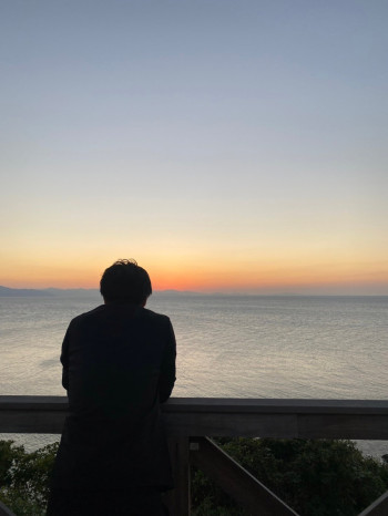 18時〜25時まで出勤してます