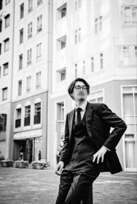 【影と陰】