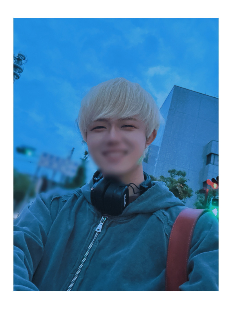笑います