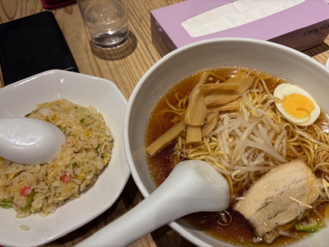 昨日はラーメン屋さんのハシゴ