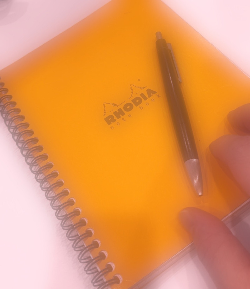 誰にも言えないこと、俺にだけこっそり話してよ