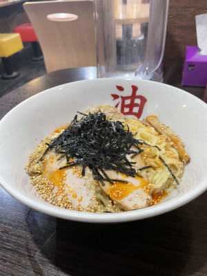 人は、なぜ働くのか＿＿＿。