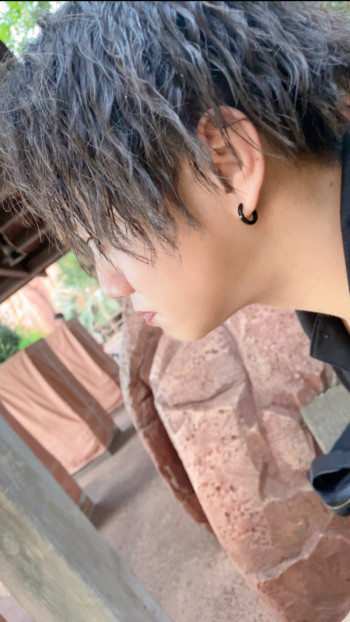 ツイストの横顔どぞー