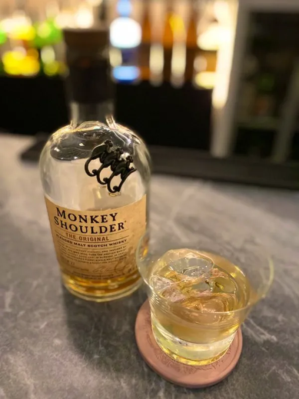 monkey shoulder