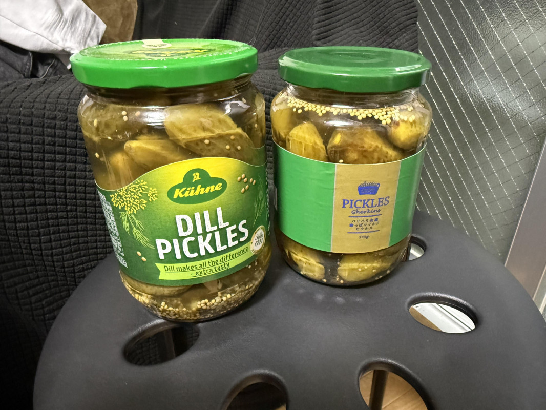 ピクルス食べ比べ