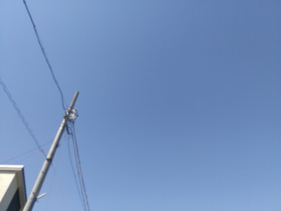 雲ひとつない