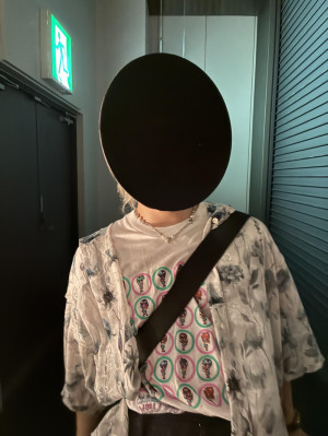 顔だしNG