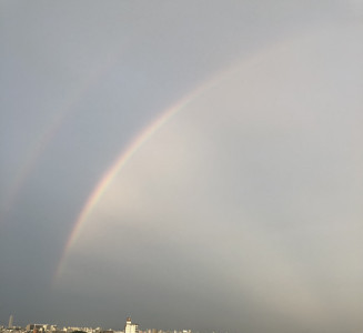 空にかかる奇跡