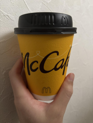 カフェラテ頼んだ時に砂糖を素直に貰える人間になりたい