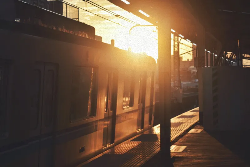 【-夕焼けと電車と-】