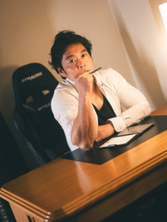 今月から本格始動します?