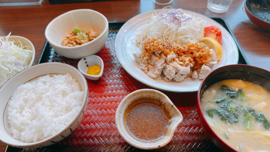 【7月から本気でダイエット始めたい人へ。食事コントロールの核心は“血糖値”です】