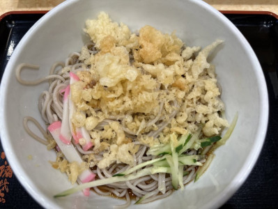 たぬきときつね