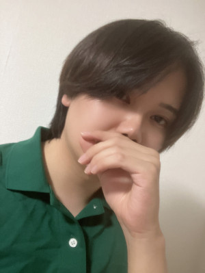 グリーン