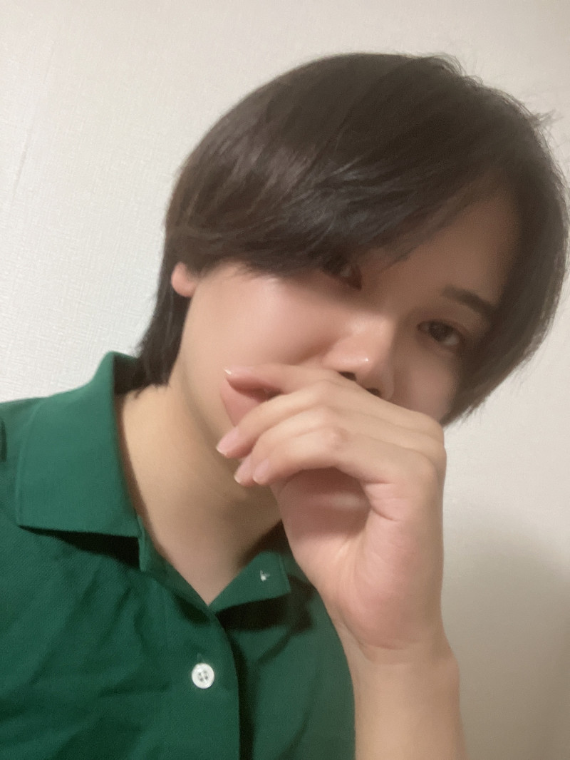 グリーン