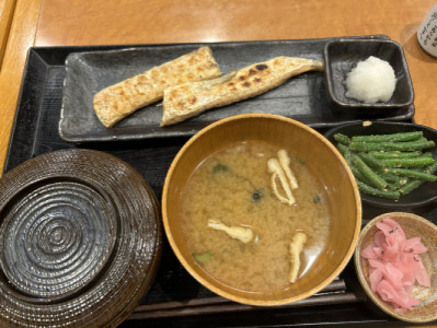 焼き魚ニキです