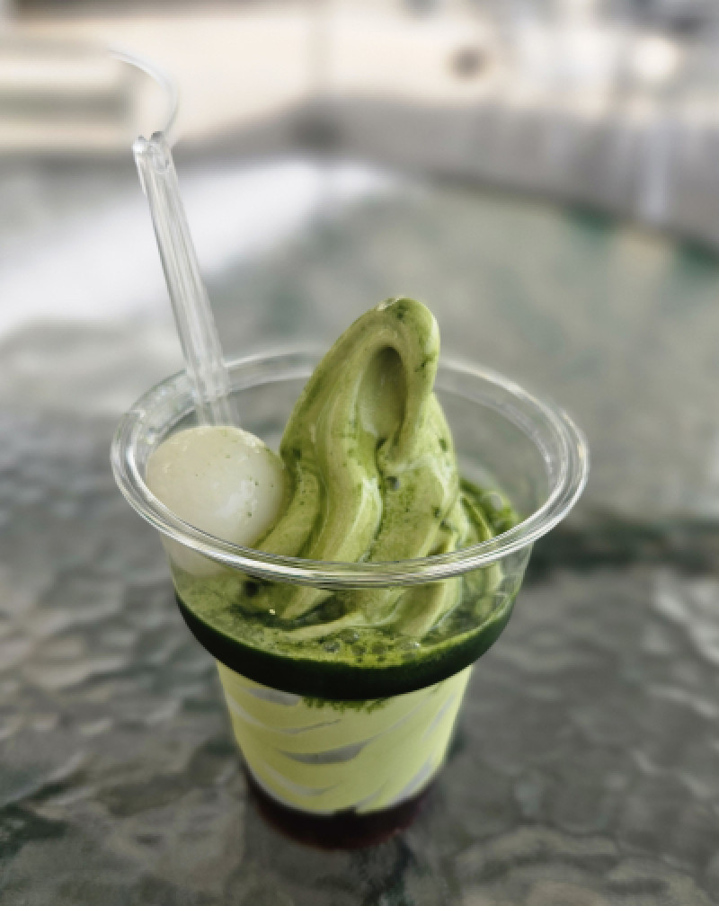 「ソフトクリーム」の日