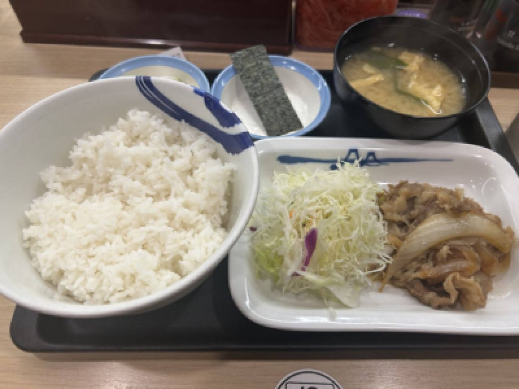 松屋は得朝牛皿定食がうまい