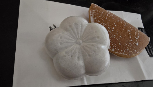 和菓子買ったよ