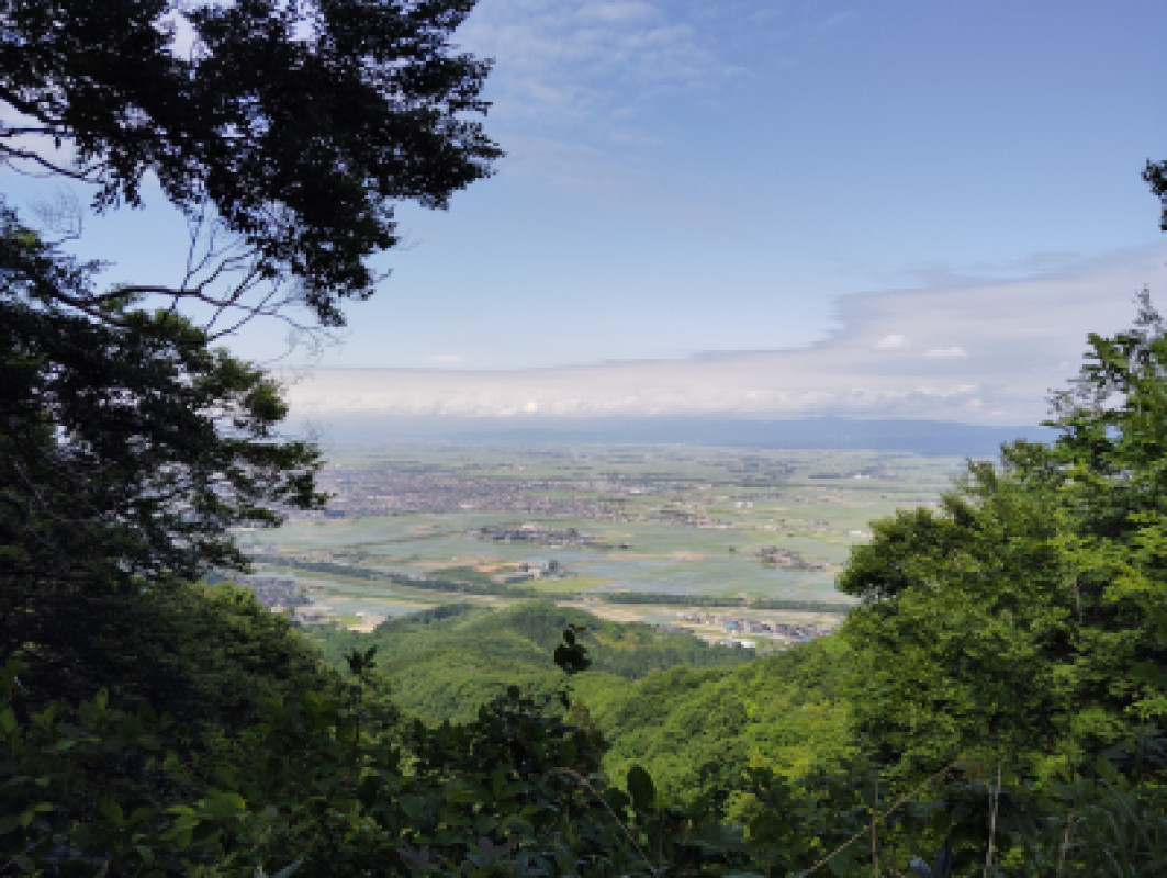 休みは山登りしてます。