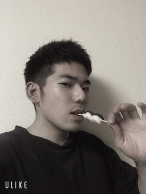 正しい団子の食べ方