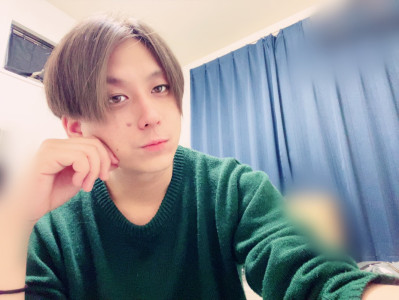 SNSを通して。