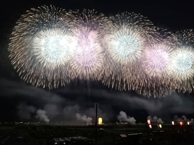 忙しい毎日に、ひとときの"花火"を