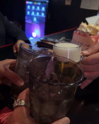 地元の友達と乾杯！