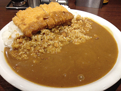 久々にご飯の投稿でも