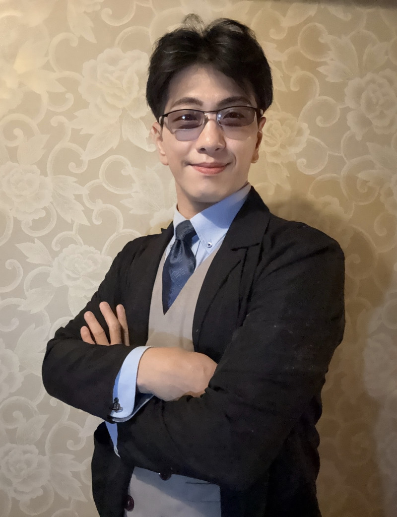 タンガ シンです 自撮りをしてみました その4