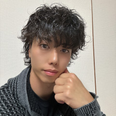 ⊂( ˆoˆ )⊃