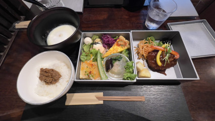 お昼
