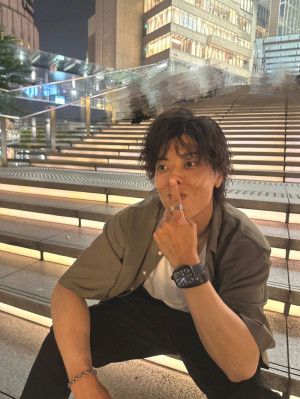 キメ顔
