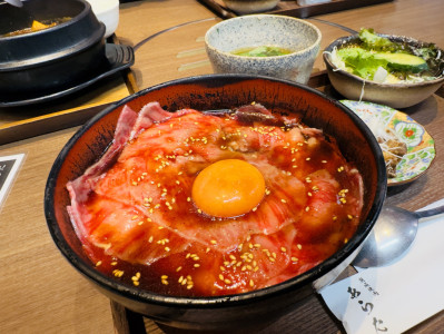 肉肉肉