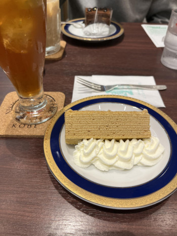カフェ