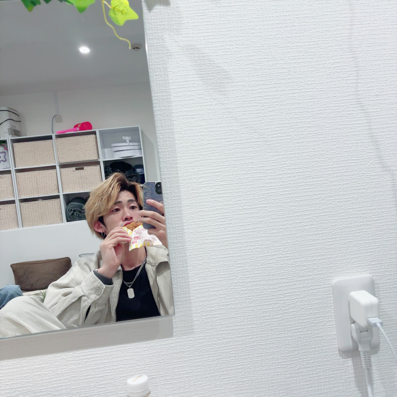 キャス✌︎（’ω’）✌︎